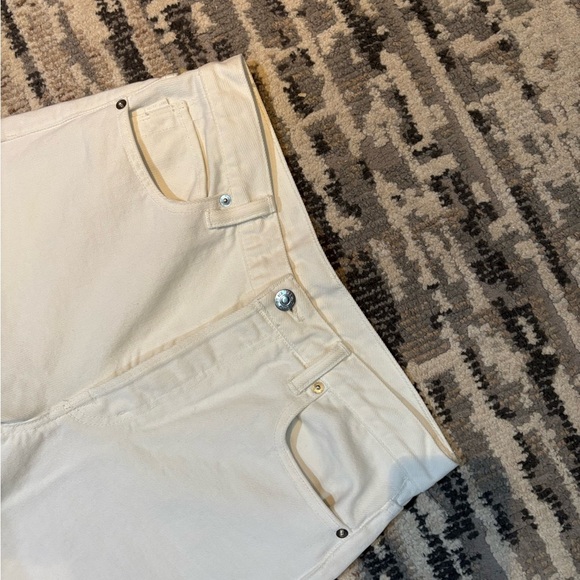 Helmut Lang Highrise Crisp White Cuff Out Shorts Cotton Size 28 / Medium - Picture 4 of 14